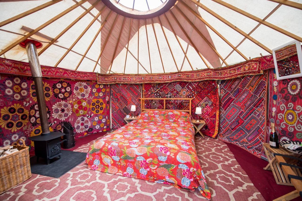 فندق Festival Yurts هاي أُن ويا المظهر الخارجي الصورة