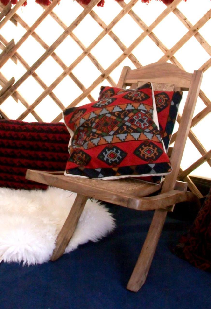 فندق Festival Yurts هاي أُن ويا المظهر الخارجي الصورة